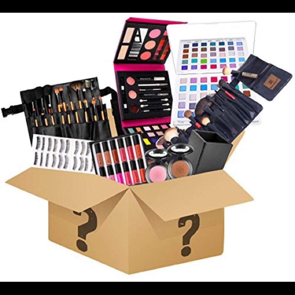 Makeup mystery bundle